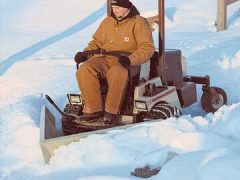 Grasshopper with V-Plow in action